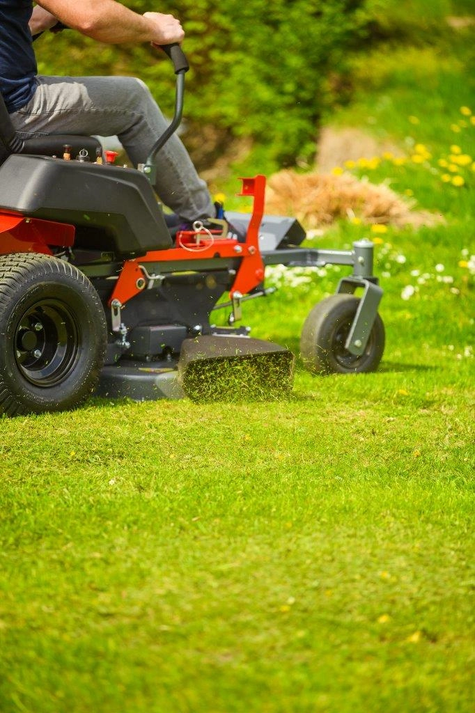 Cedrus C-TRAC-Z107 Kosiarka spalinowa samojezdna o zerowym promieniu skrętu